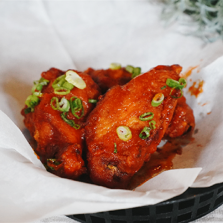 Honey Sriracha Wings.