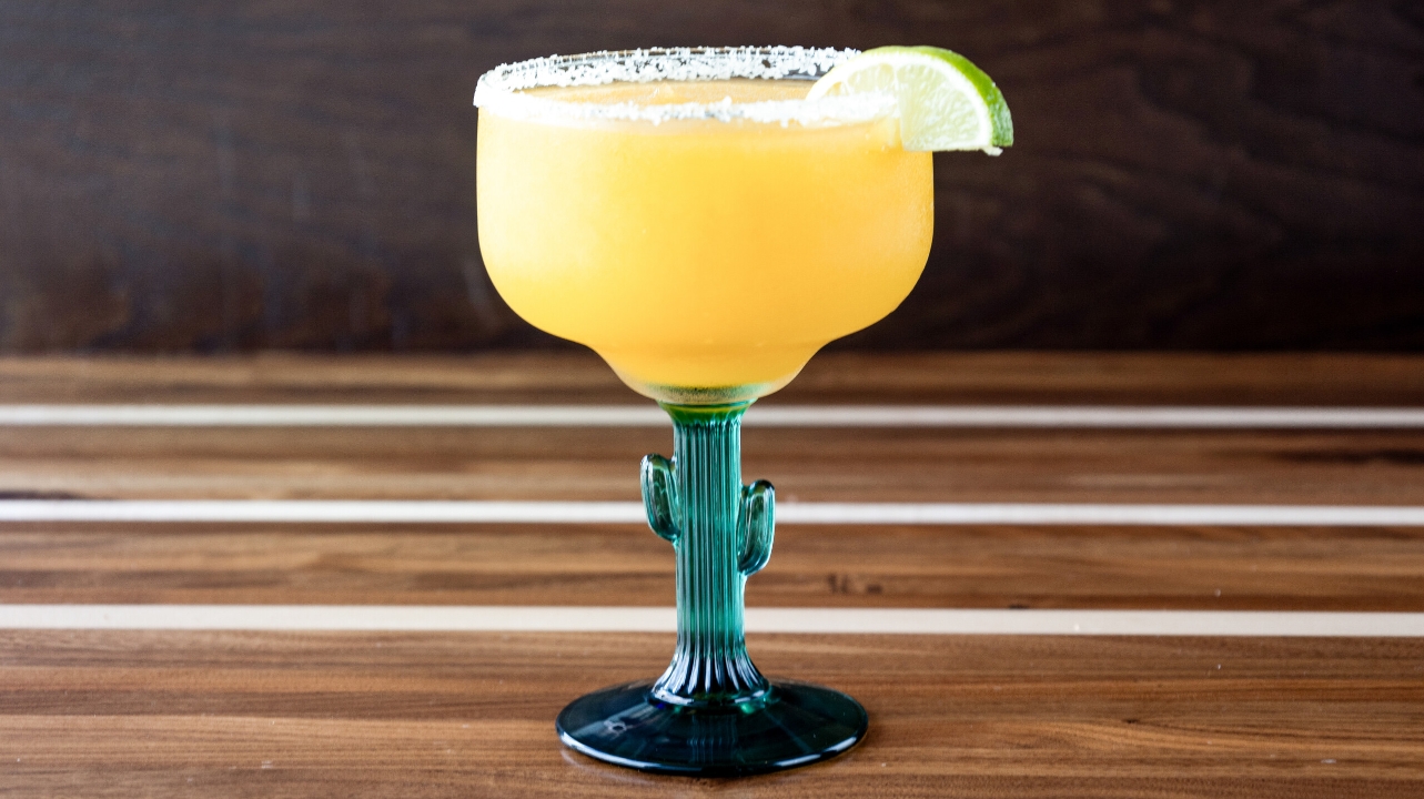 Peach Margarita 16oz.