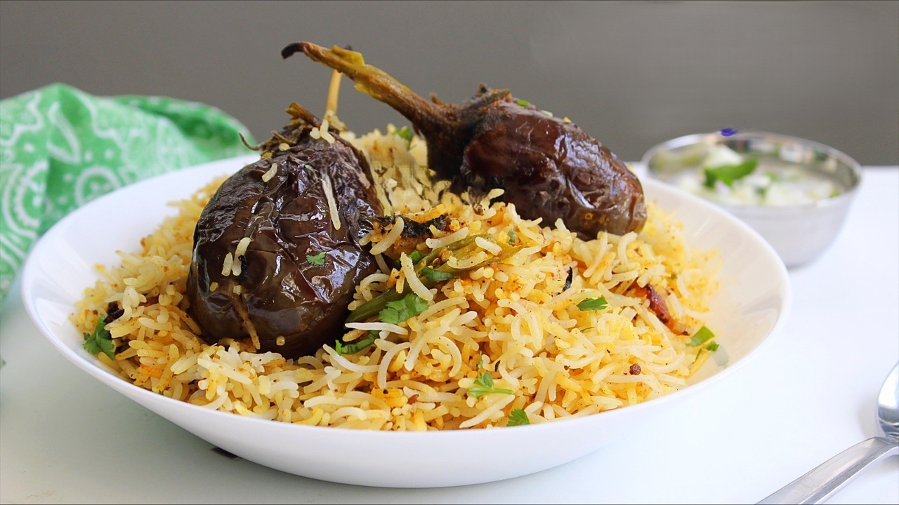 Guthhi Vankaya Pulav.