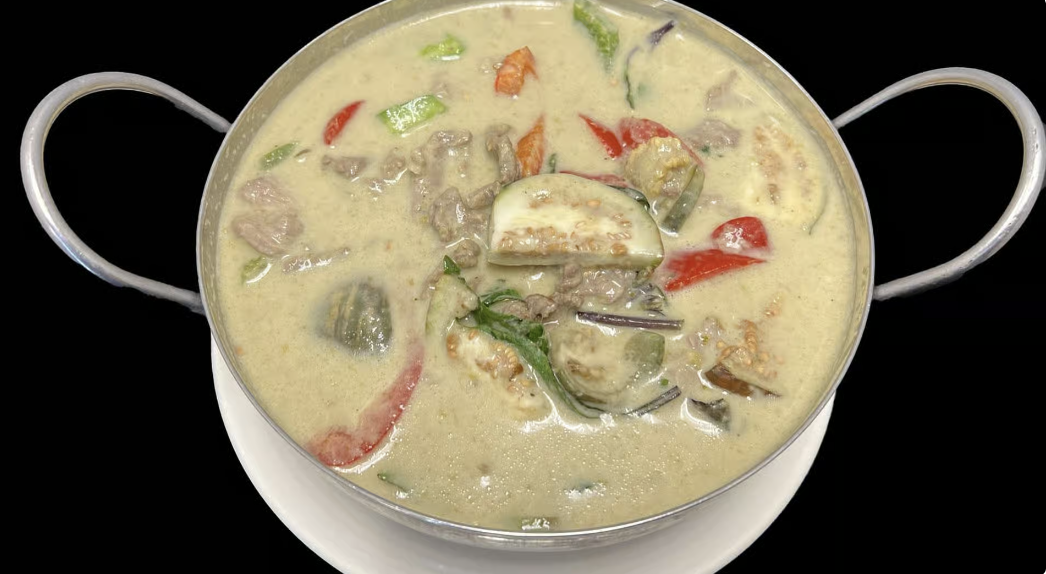 37. Green Curry with Rice.