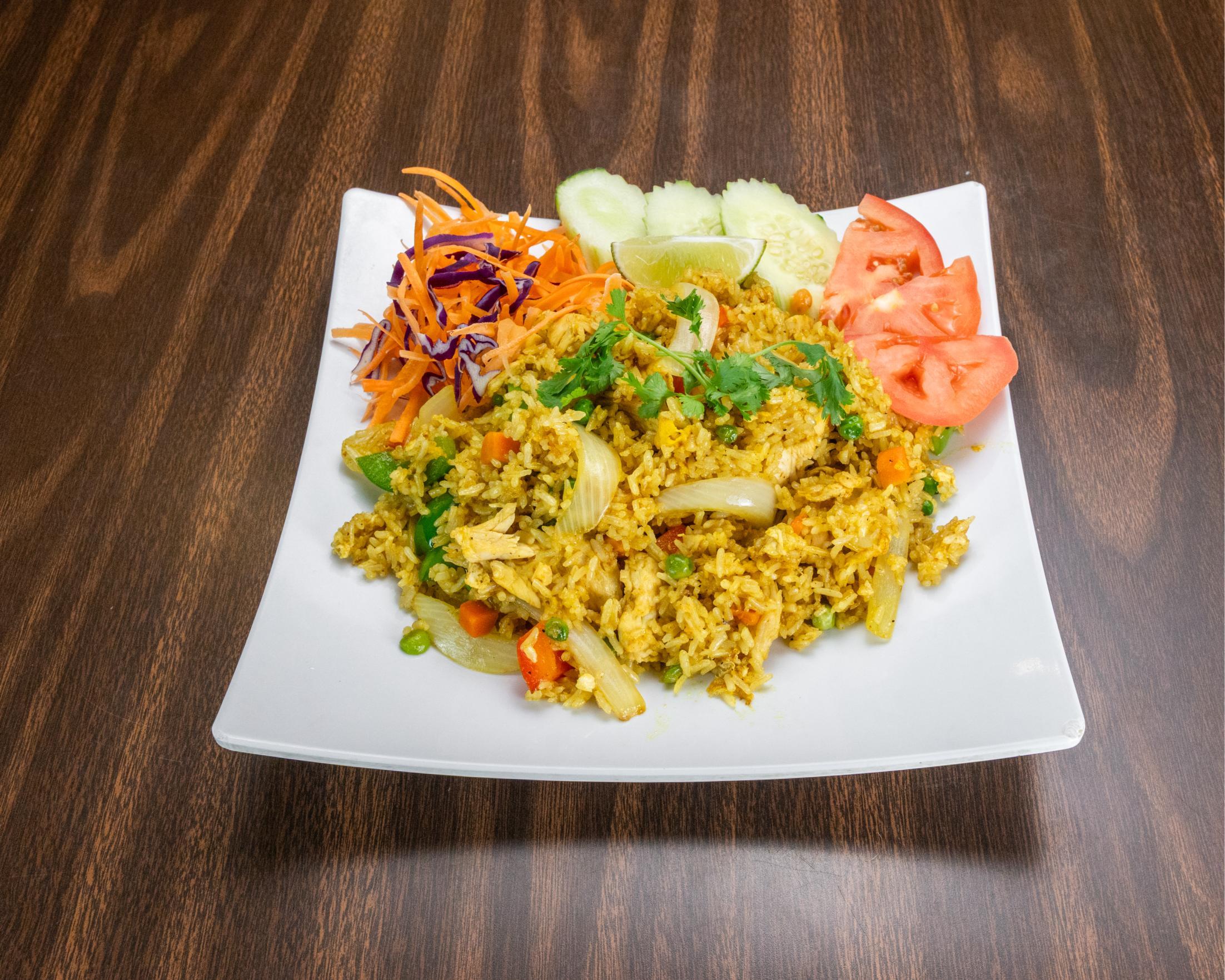 R4: Yellow Curry Fried Rice.