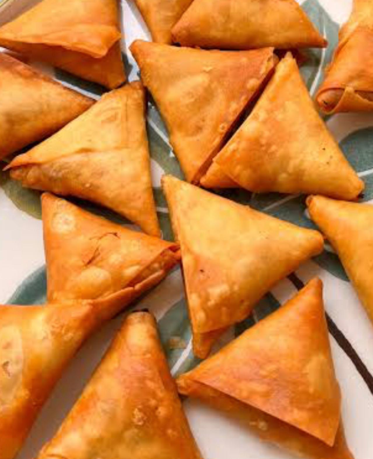 Cafe Samosa - 6 pcs.