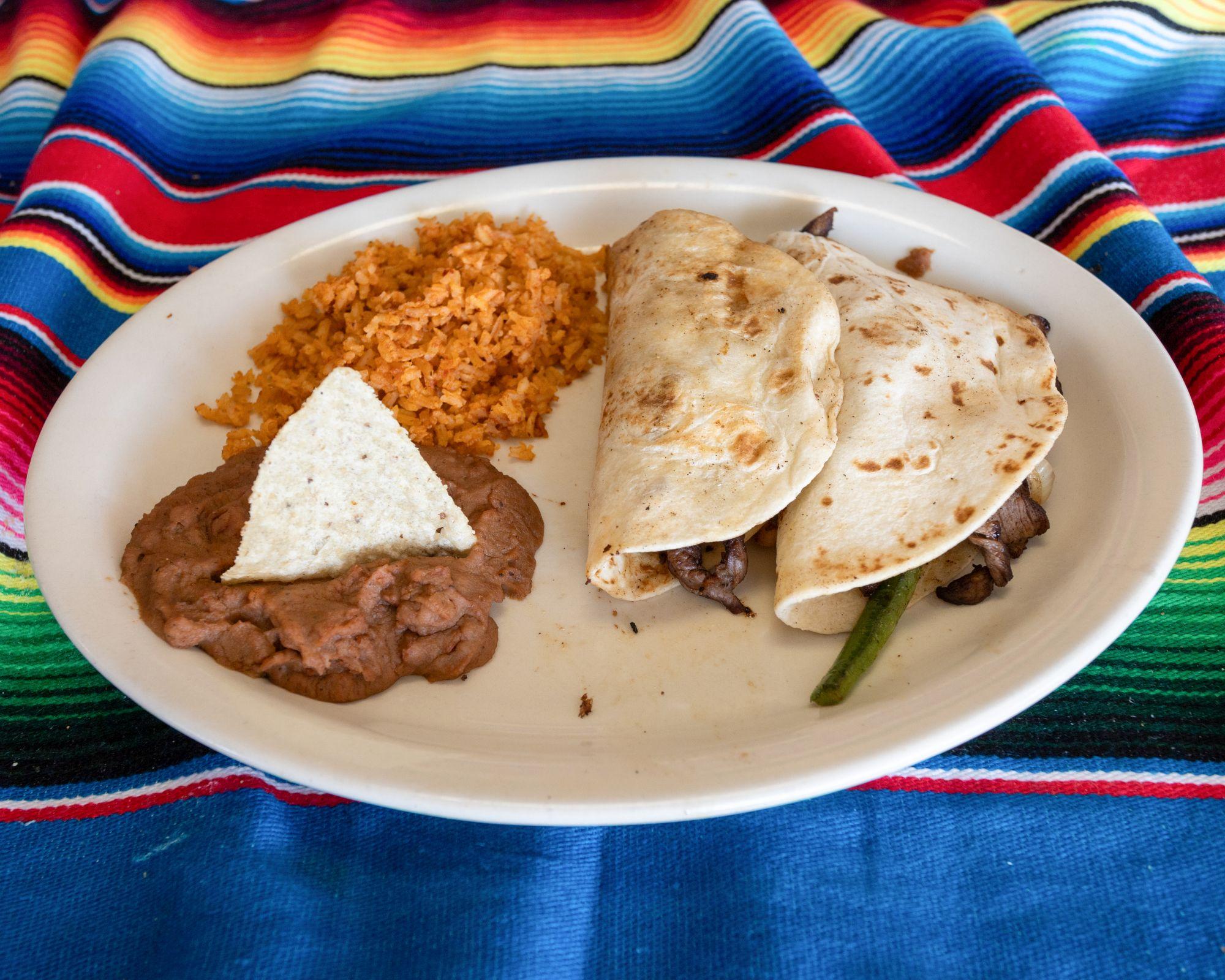Beef Fajita Tacos (2) Plate.