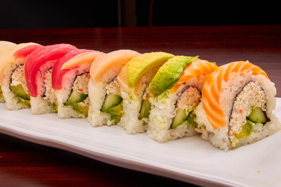 Rainbow Roll (9PCS).
