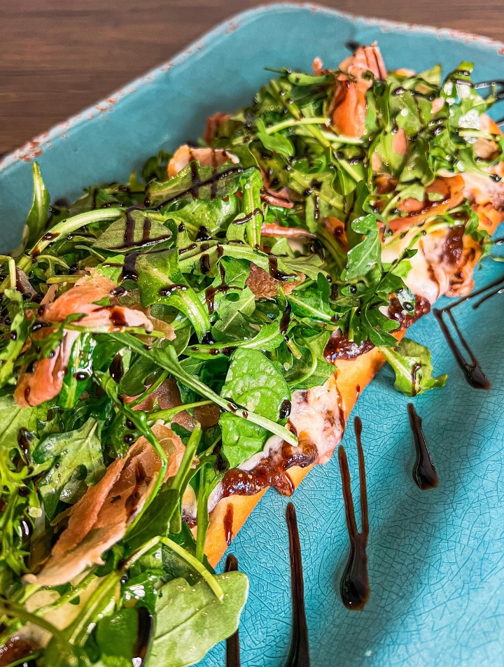 Fig and Pig Flatbread.