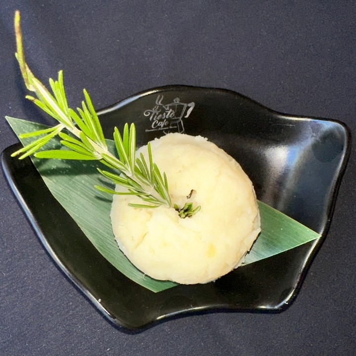 Pure de Yuca.