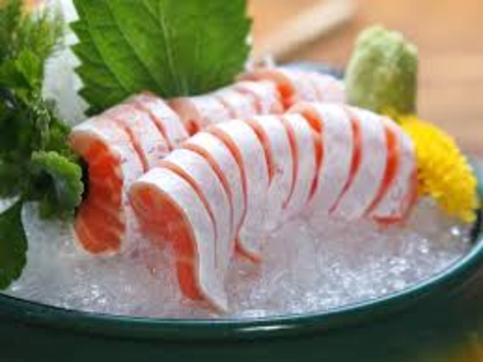 3 Pc Sashimi Salmon Belly.