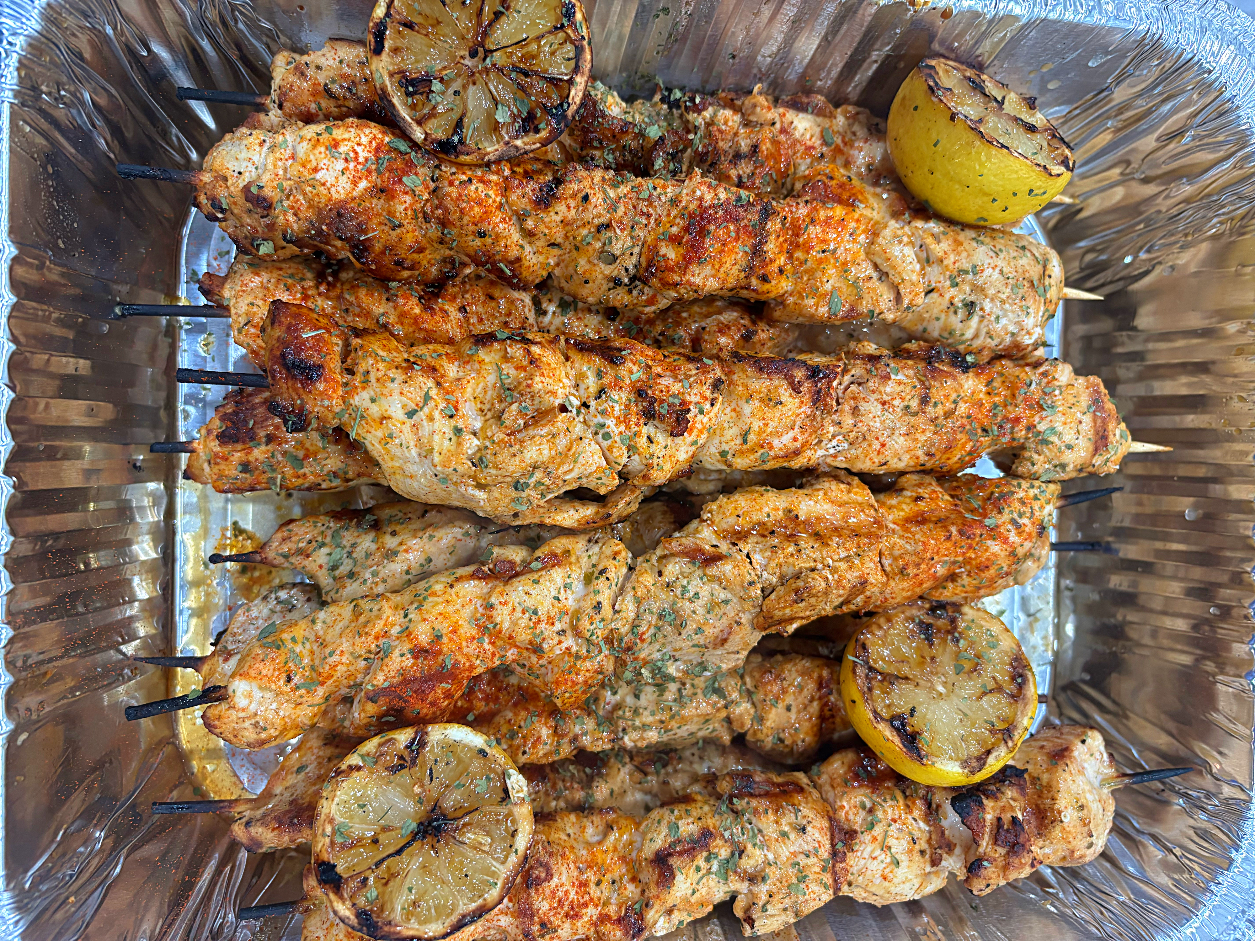 CHICKEN or PORK SOUVLAKI SKEWERS (10 pieces).
