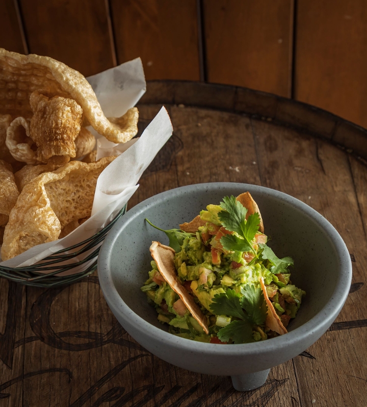 Canasta de Chicharron.