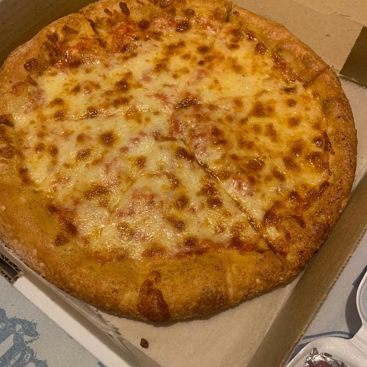 Small pizza.