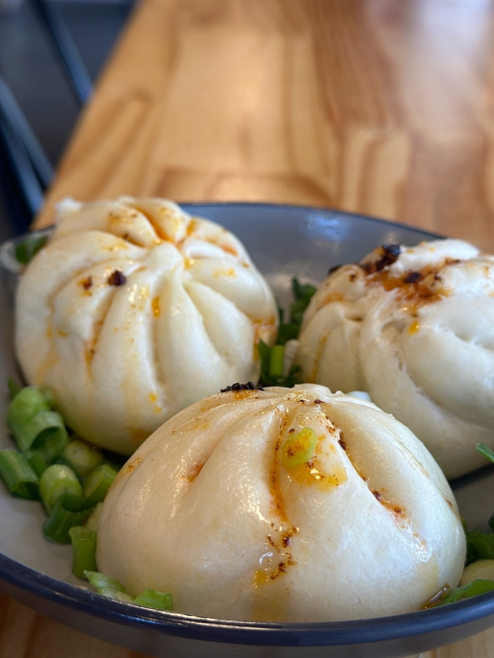 Ban Bao.