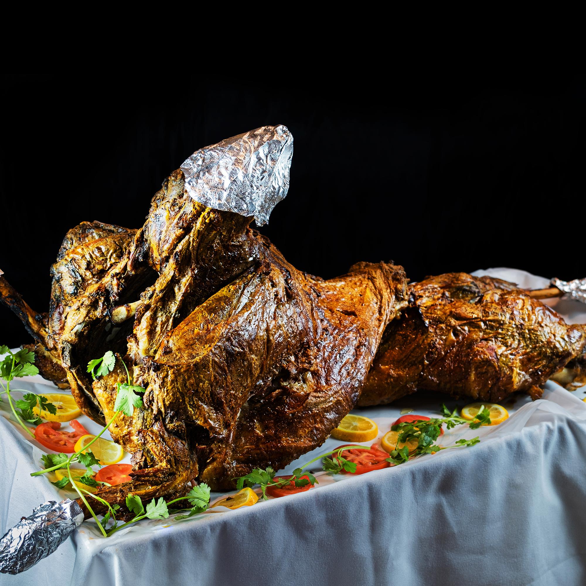 Roasted Whole Lamb (Advance booking required) 烤全羊.