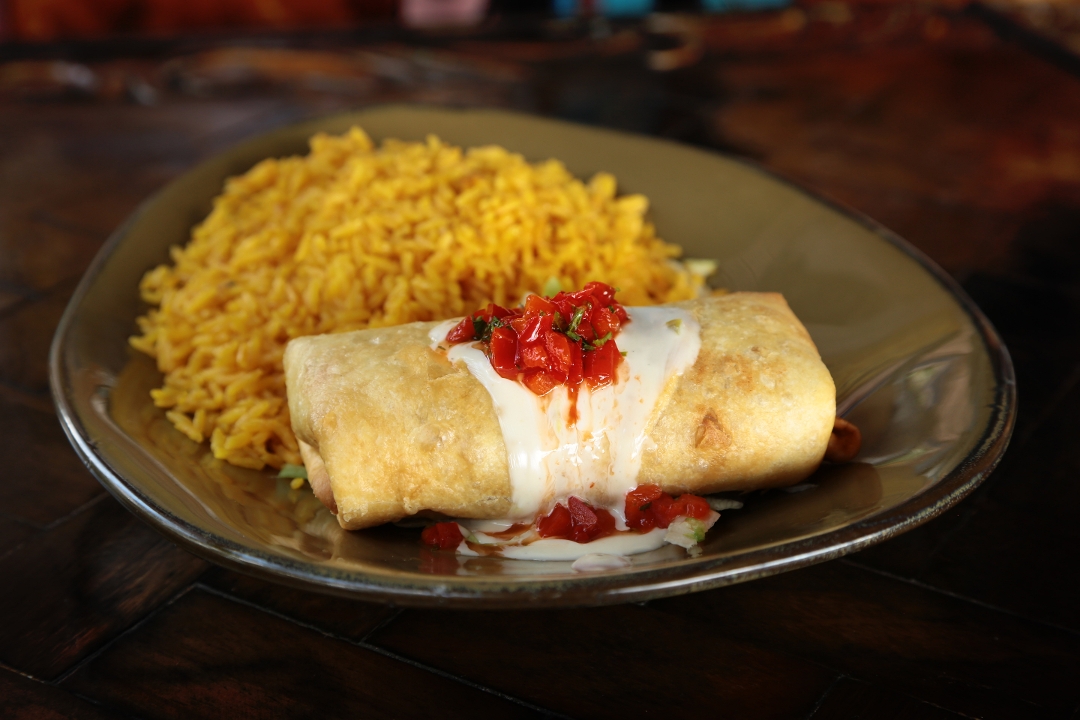 L-CHIMICHANGA PLATE.