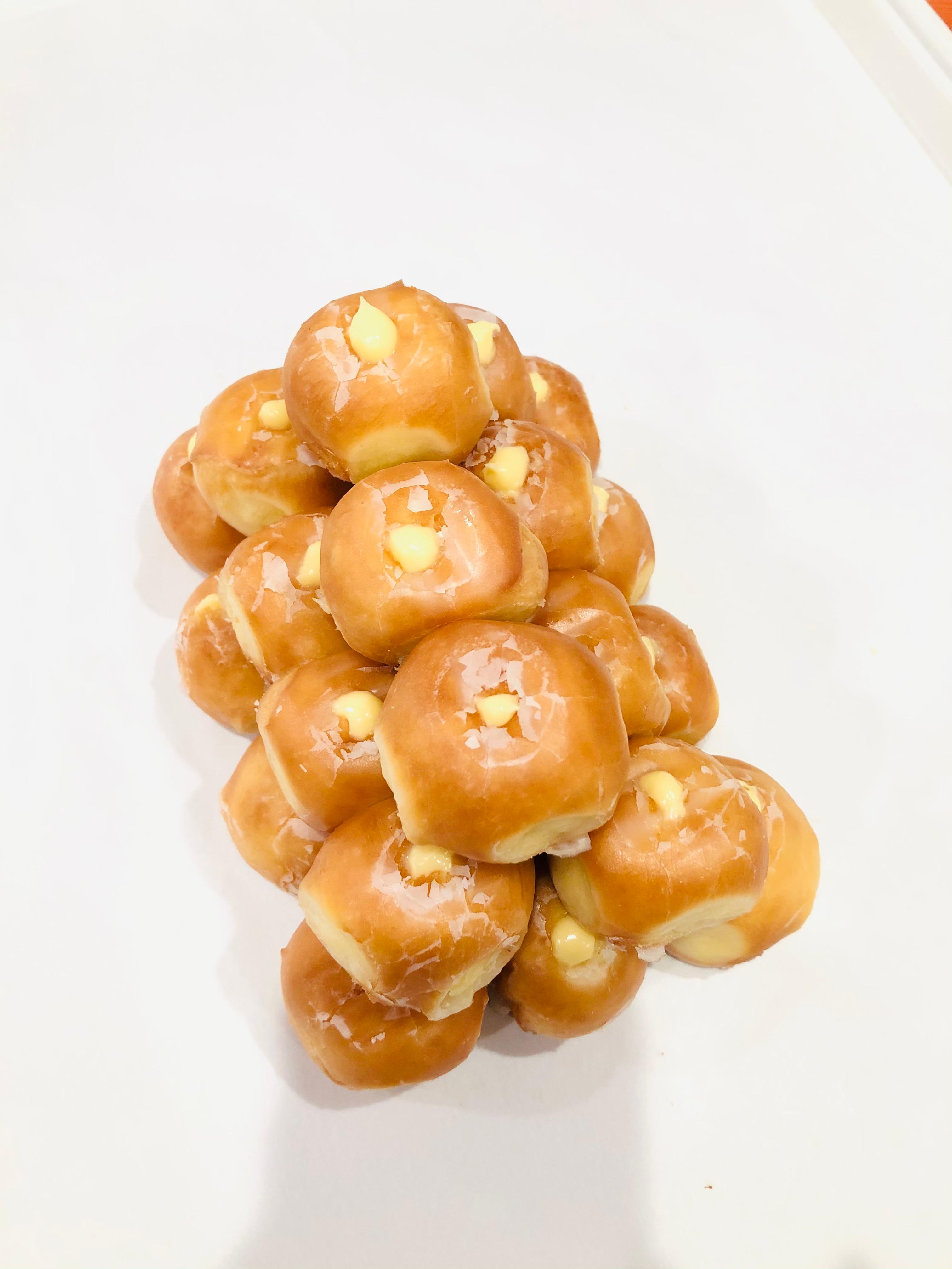 1/2 DZ Holes: Bavarian Cream Filled.