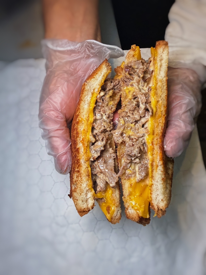 STEAK MELT.