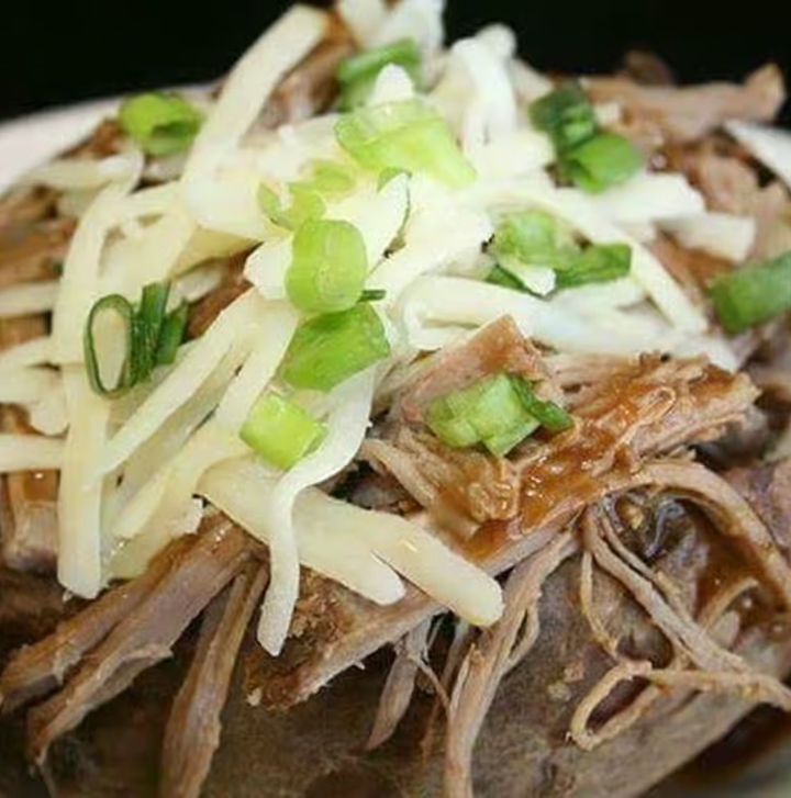 23 Whole Hot Roast Beef.