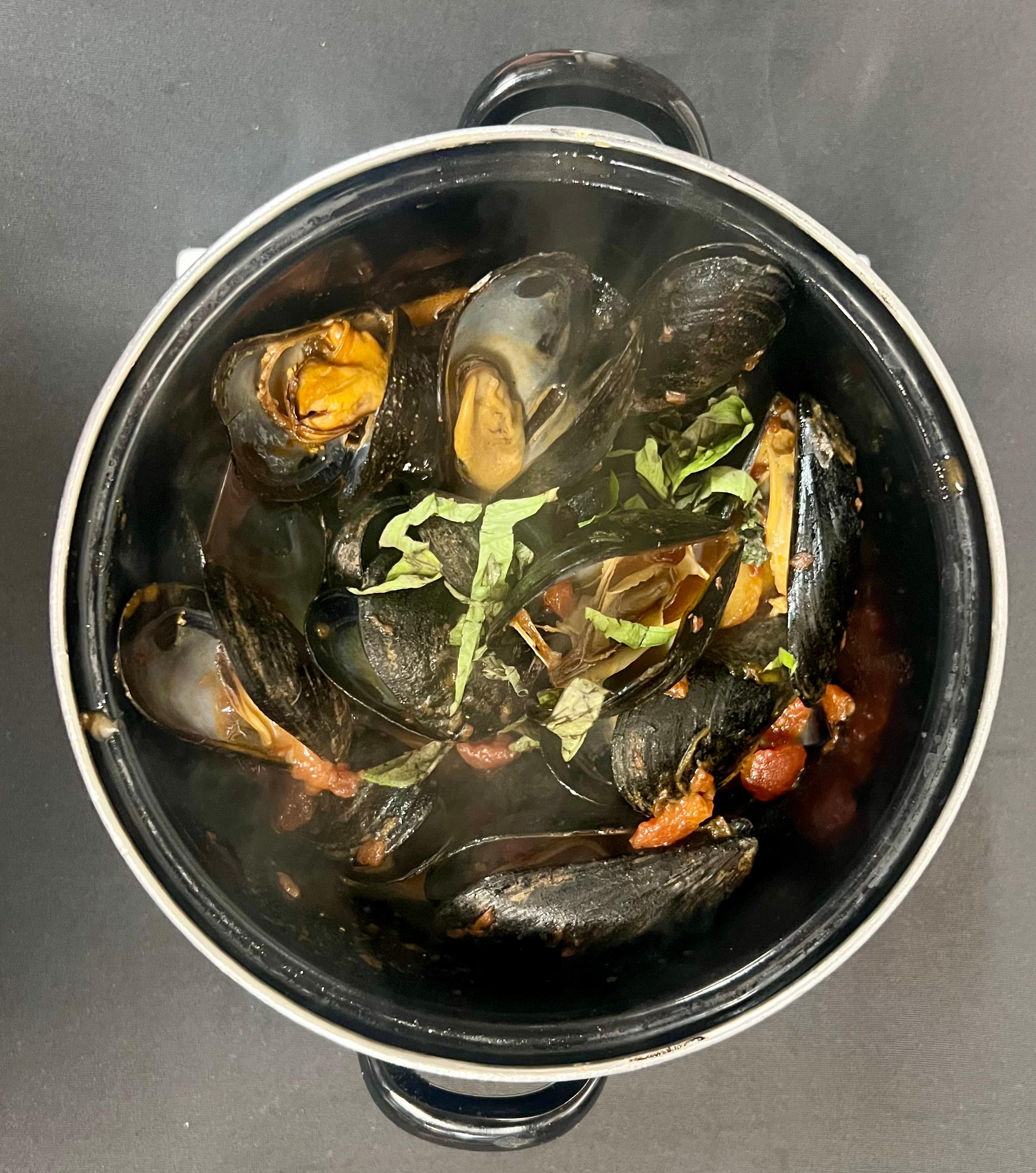 Pot of Mussels App.