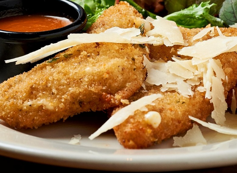 Fried Mozzarella (Best Seller).