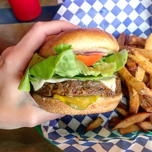 Veggie Cavalier Burger.