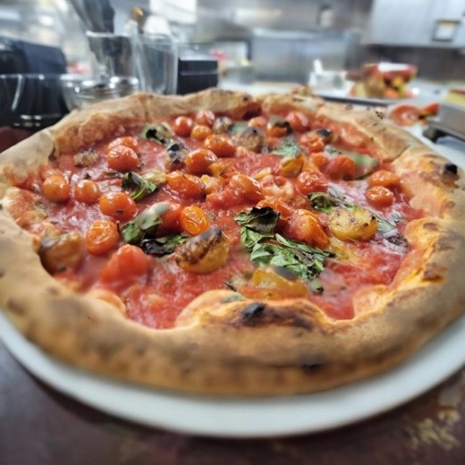 Pizza Mimi.