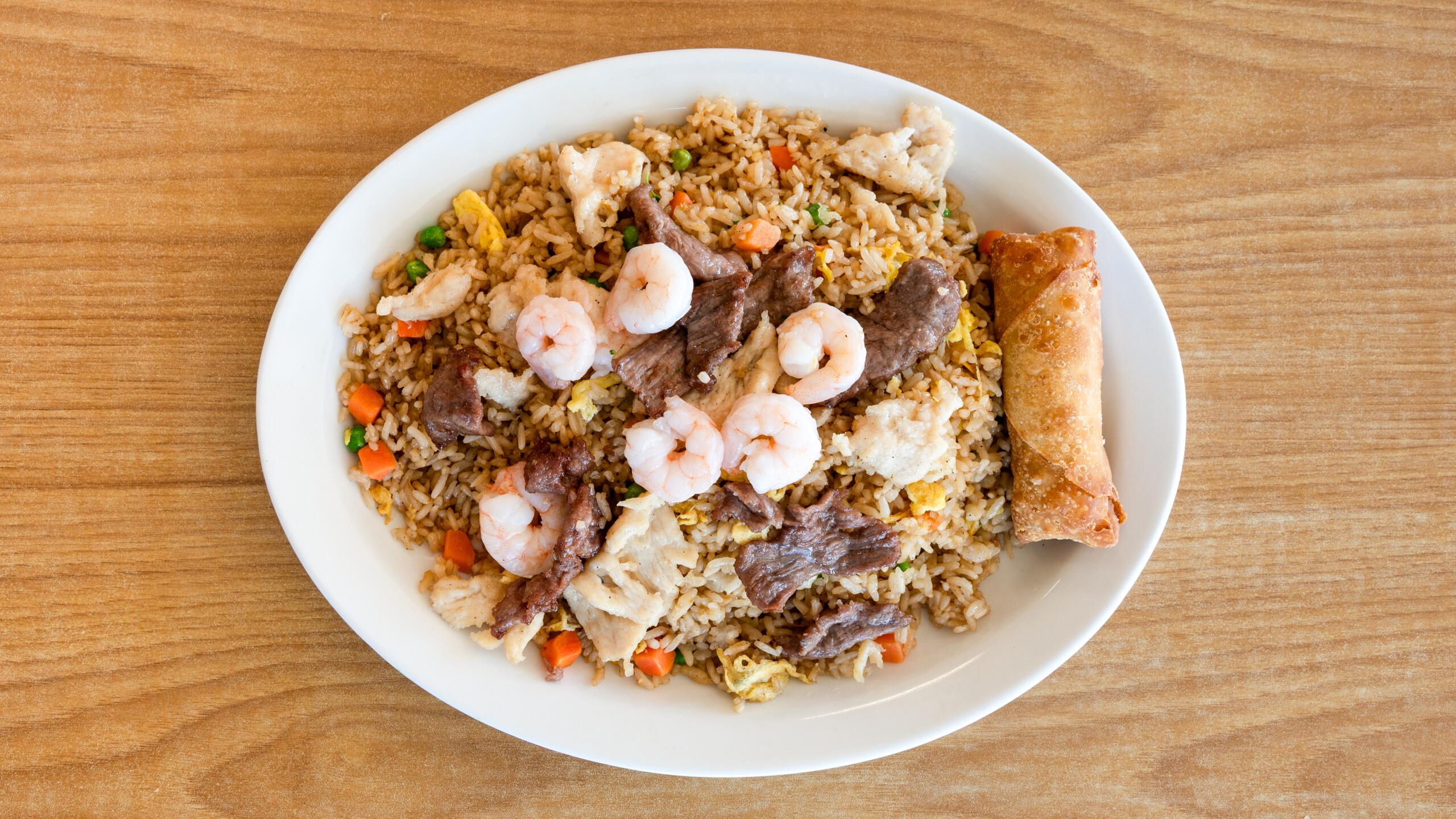 COMBINATION FRIED RICE.