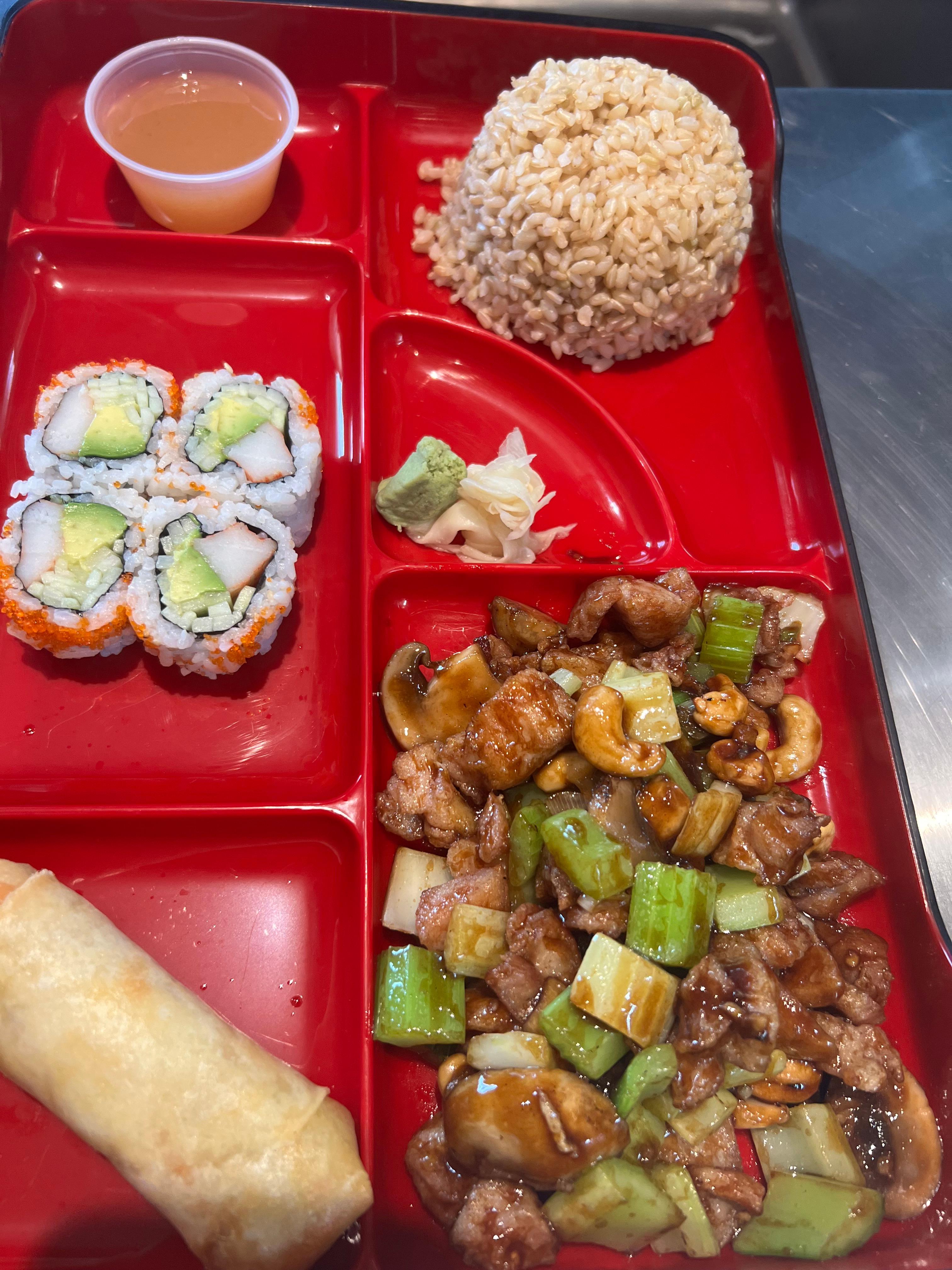 Bento Box A2 - Chicken with Cashew Nuts.