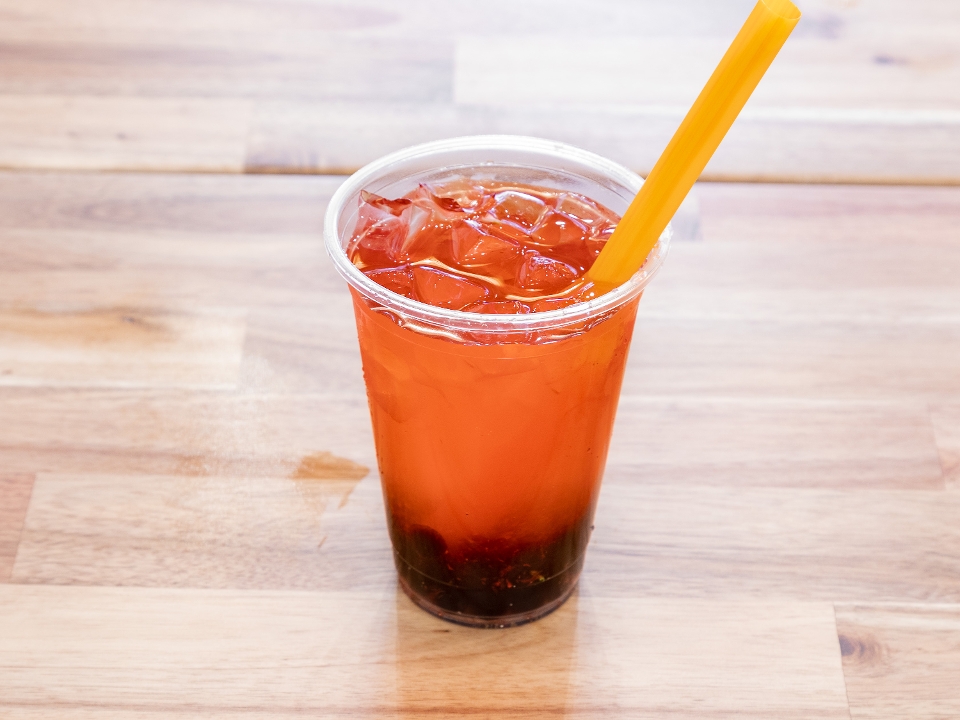 E-16 Strawberry Green Tea (草莓冰茶).
