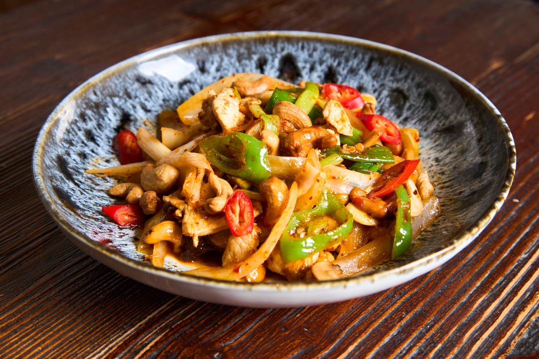 Pad Roasted Cashew Nut L.