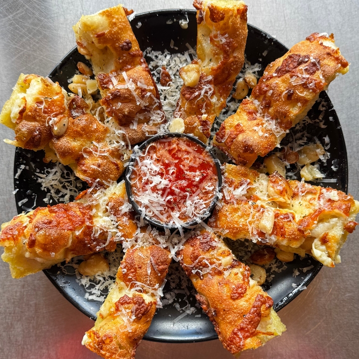 Garlic Bread & Marinara.