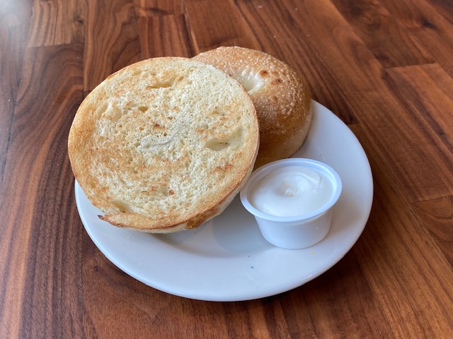 Bagel w/ Cream Cheese.