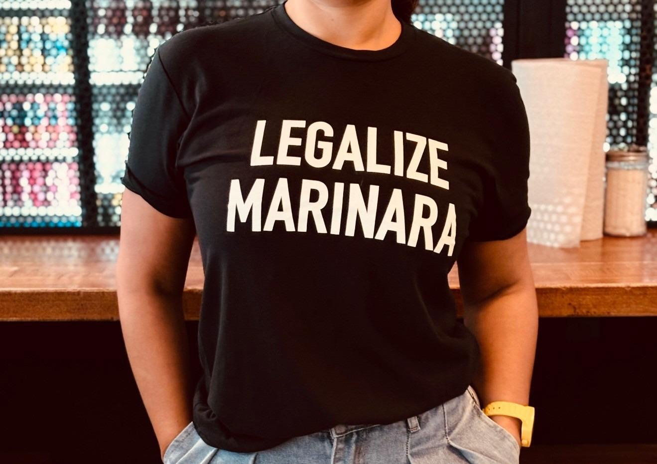 Legalize Marinara - T-Shirt.