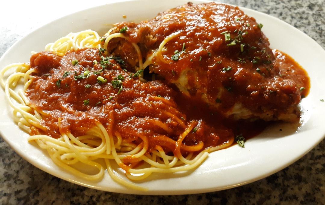 SM CHICKEN PARMESAN.