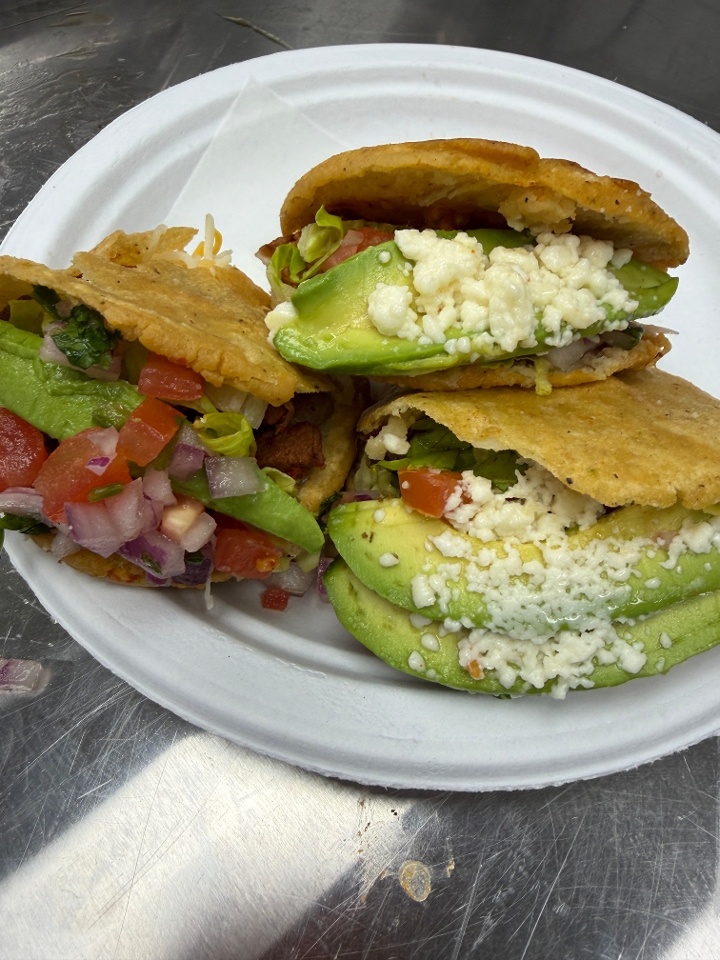 Lengua (Beef Tongue) Gordita.