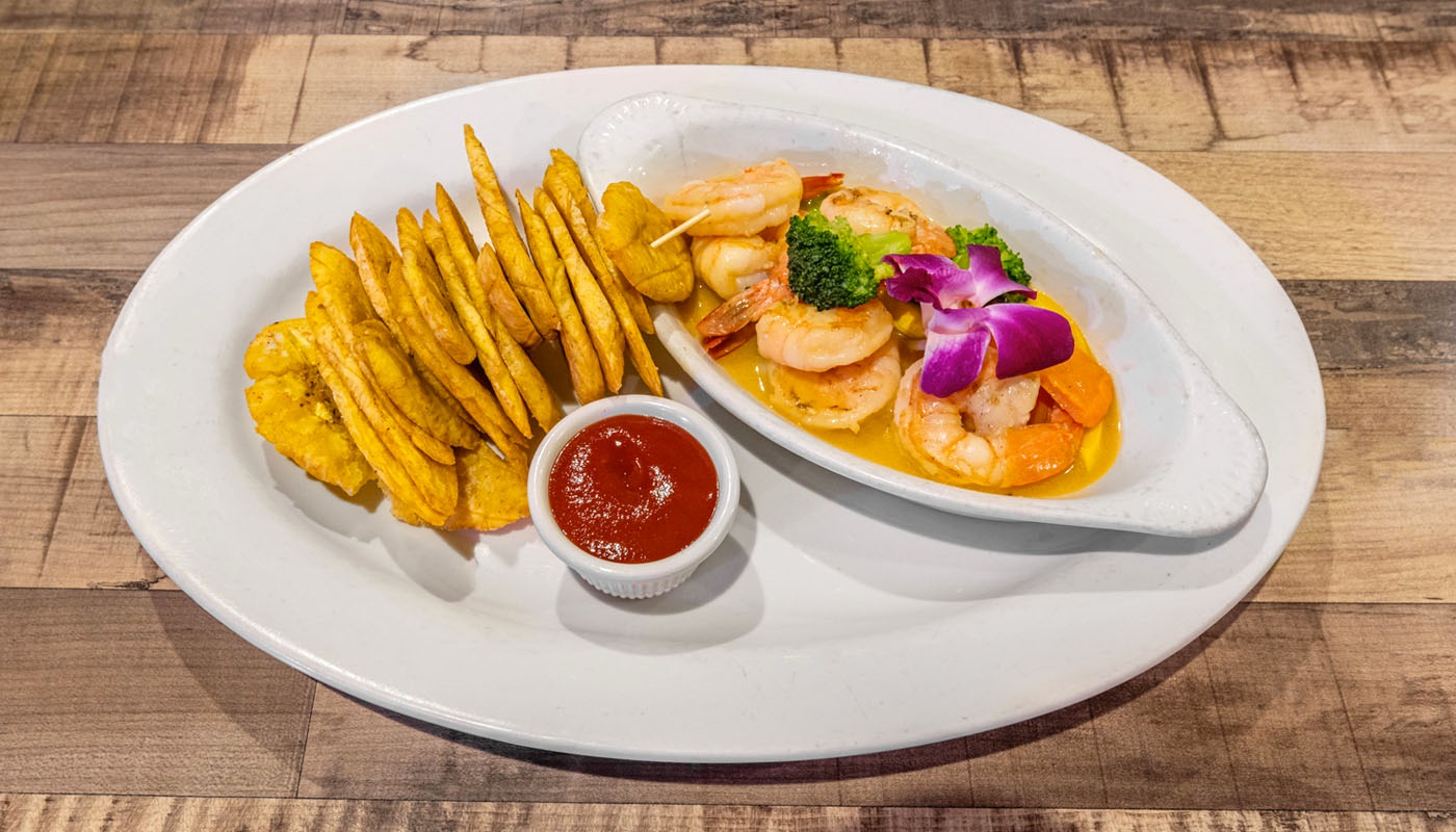 Lunch: Garlic Shrimp -camarones al ajillo 5pz.