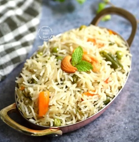 Rajugari Pulav with Veg Kheema (Veg Lover's Spl) (V).