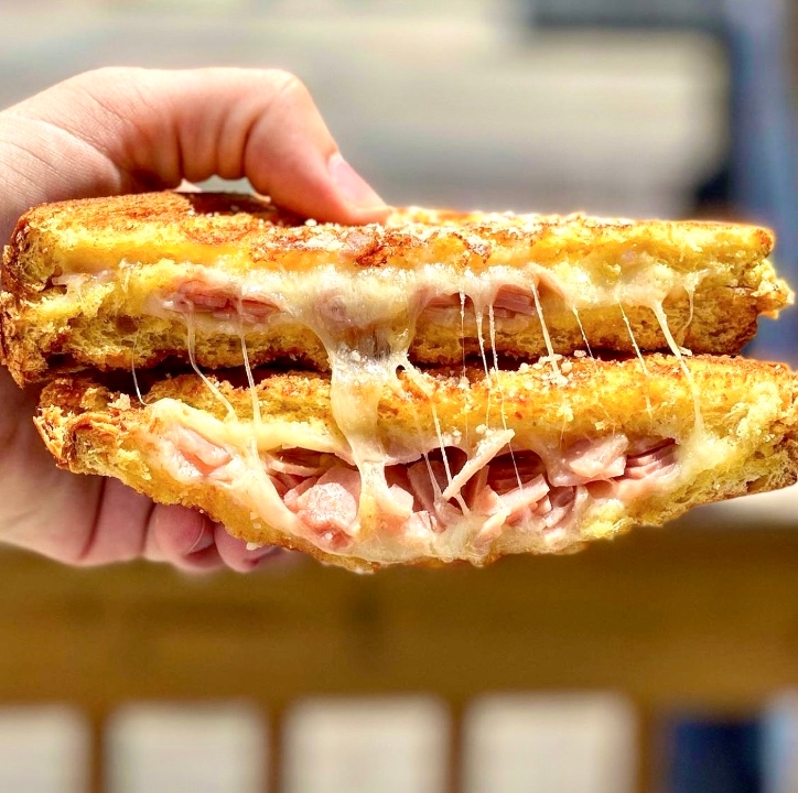 Brie-Yonce - HAM.