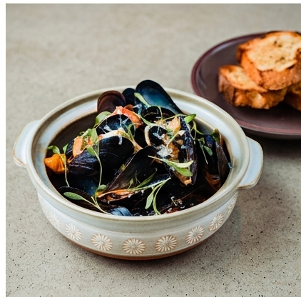 Steamed Mussels.