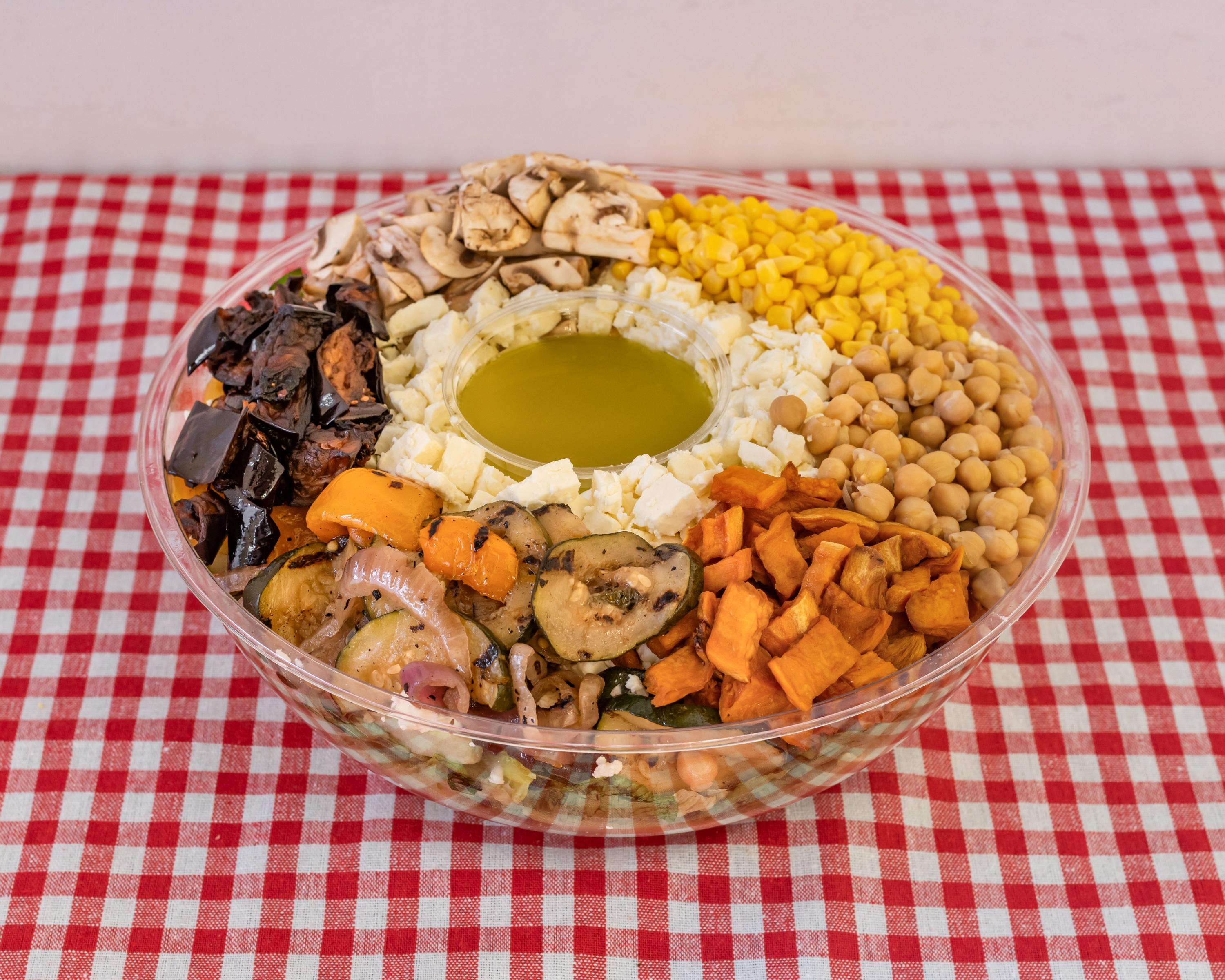 Mediterranean Market Salad Pack.