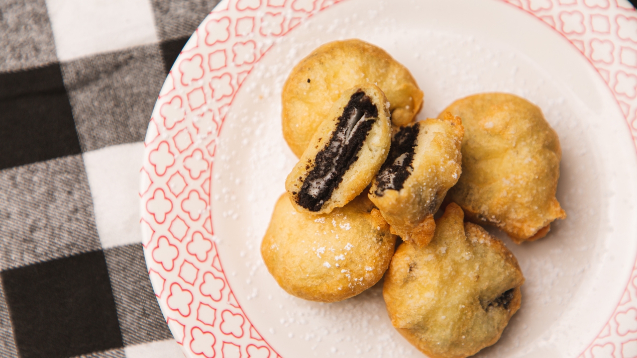 Fried Oreos (V).