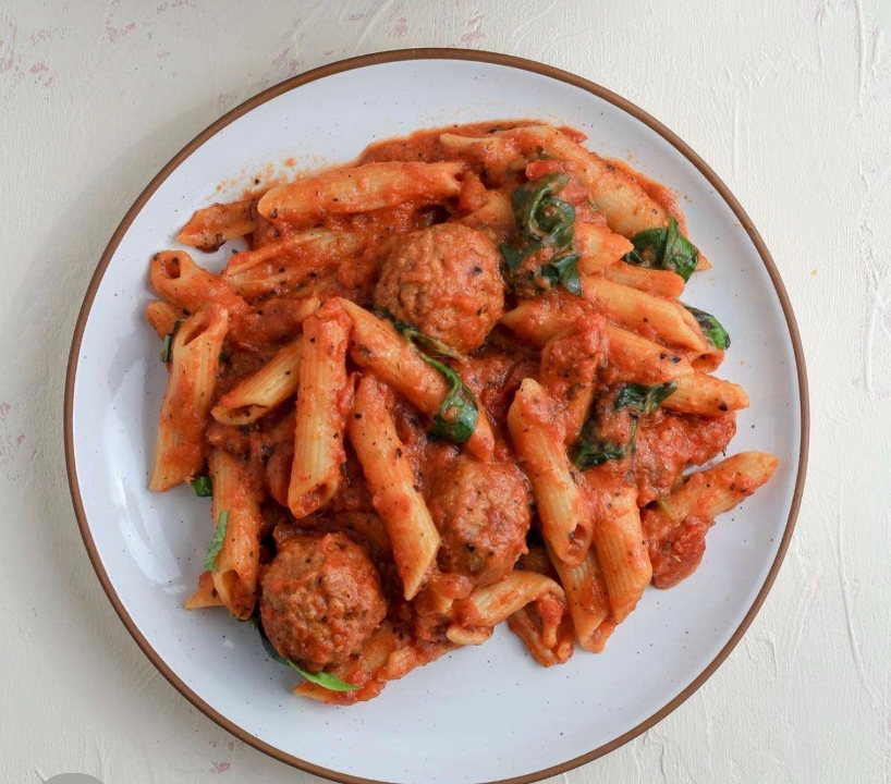Penne w/ Meatballs.