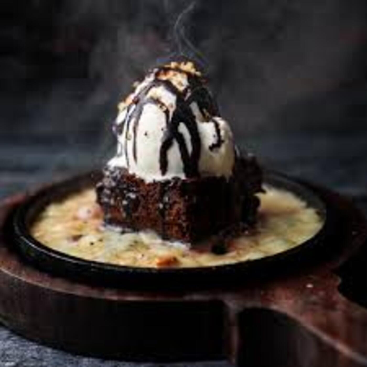 Blazing Brownie ( Brownie and Ice Cream ).