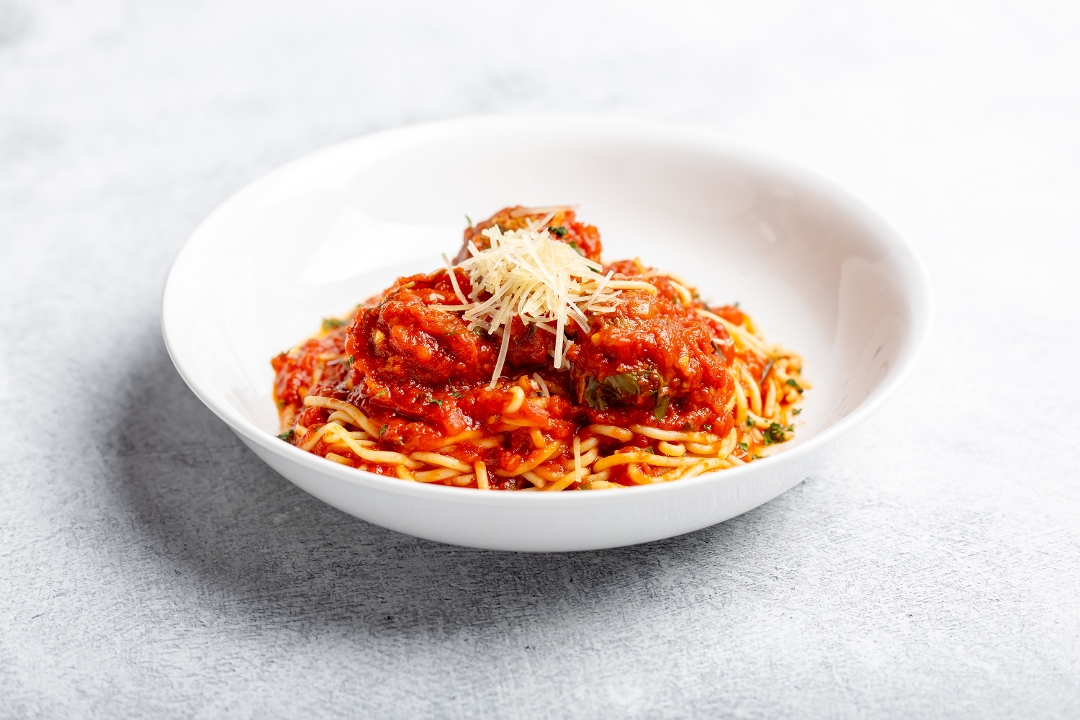 Spaghetti & Meatballs.