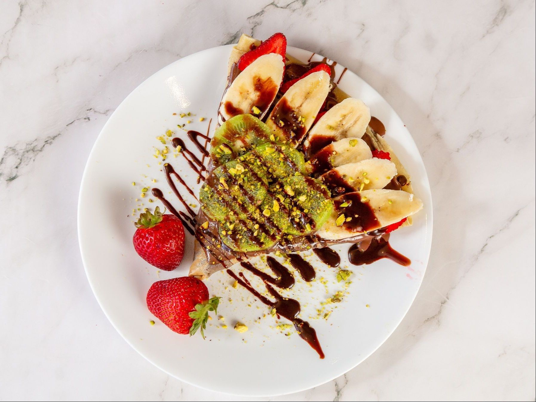 Fruit Crepe / كريب بالفواكه.