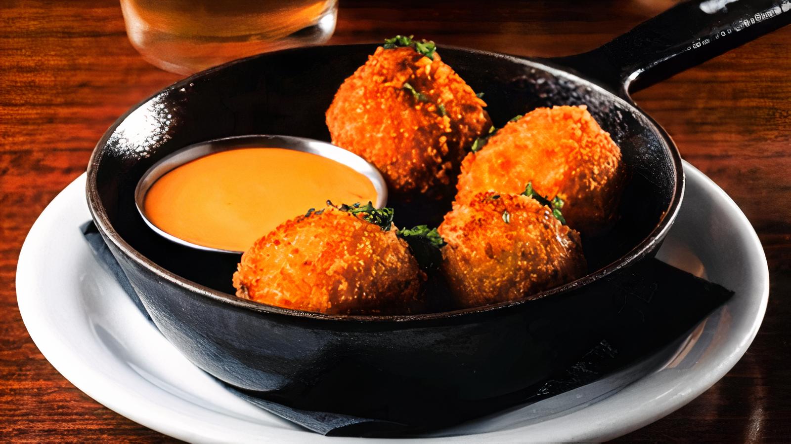 Croquetas Romesco.