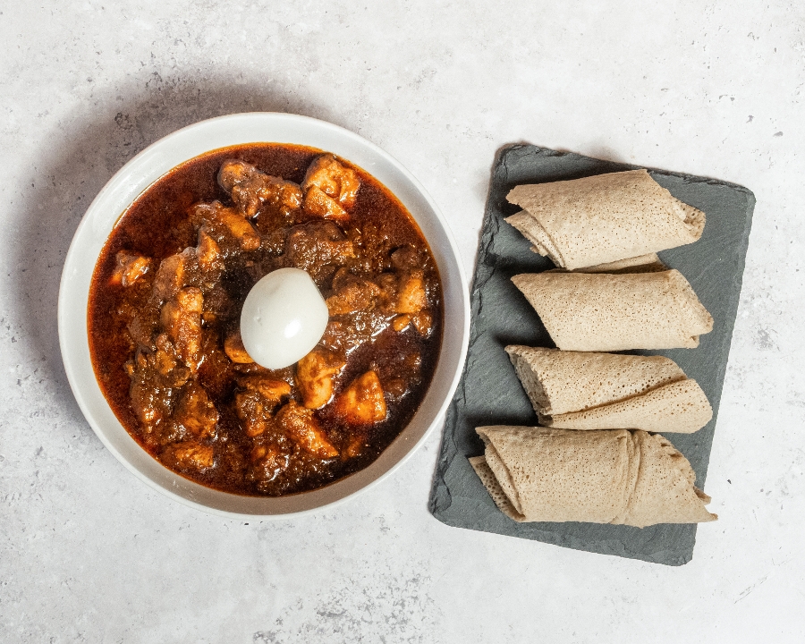 Kewty Doro wot - chicken stew.