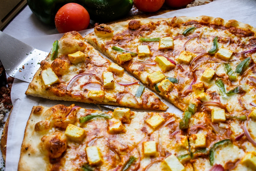 Butter Chicken Slice.