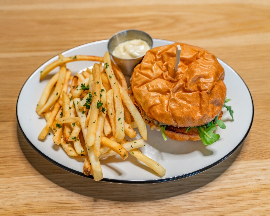 Burger Royale.