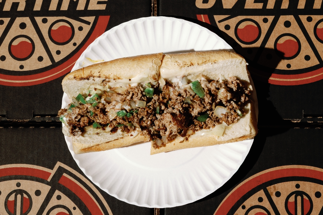STEAK & CHEESE SUB.