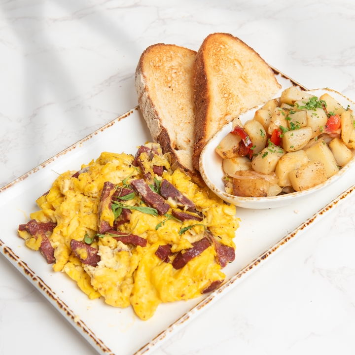 Soujuk Omelet.