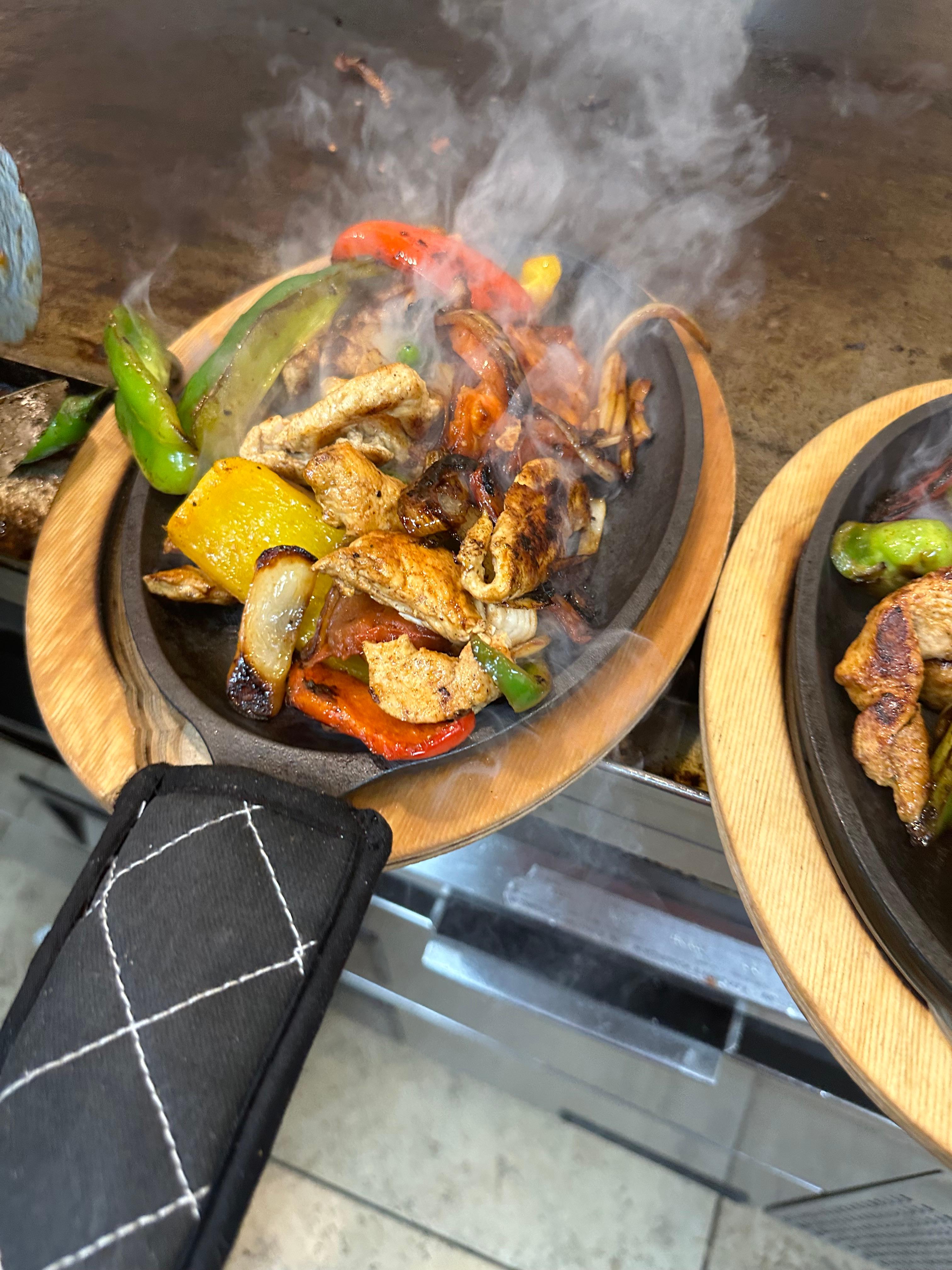 Al Fuego Fajitas.
